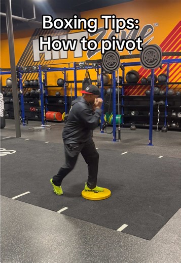 Load the front leg and use your toe to turn either left or right. Allow your back foot to swing around the direction your trying to go to create a angle #boxing #boxingtraining🥊 #1ststepboxing #boxingtechnique #BoxingTraining