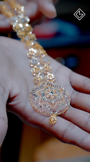 24K views · 46 reactions | A Turkish model necklace featuring a lightweight design, exuding elegance and cultural charm. For enquiries ☎️ 18001235126 . . . . . . . . #turkish #model #gold #necklace #jewellery #stylish #ornaments #jewellery #beautymarkgoldanddiamonds | BeautyMark Gold&Diamonds | Facebook