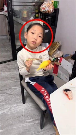 Smart Girl Trick 🤯😱 #shortsvideo