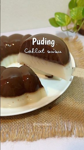 Begini cara membuat puding coklat susu yang enak