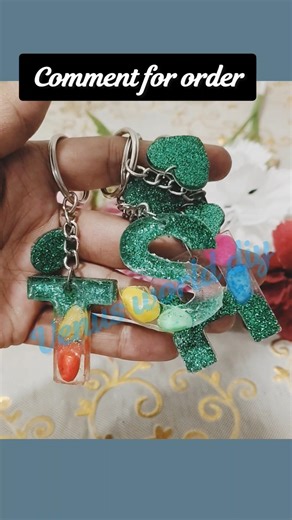 Glitter Letter Keychains l colourful diy keychains l unique handmade keychains, beautiful charm❤️