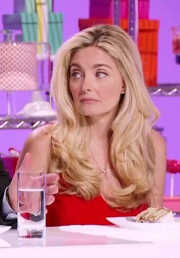 Cake Wars S04:E15 - Wonder Woman