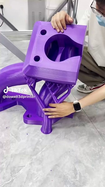 3D printing industrial parts mold with Dowell 3D printer. #3dprinting #3dprinter #3dprintingtiktok #mold #mould #industrialdesign #industrial #dowell3dprinter #dowell3d #large3dprinter #big3Dprinter #huge3dprinter #foryou