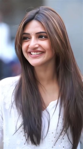 ✨️❤️Sreeleela❤️✨️ on Instagram: "Cutie..[🙈❤️] ꜰᴏʟʟᴏᴡ ᴜꜱ @sreeleela__fandom . _________________________ ____________________ 🖇️ ᴜꜱᴇ ʜᴇᴀᴅ-ᴘʜᴏɴᴇꜱ ꜰᴏʀ ʙᴇᴛᴛᴇʀ ᴇxᴘᴇʀɪᴇɴᴄᴇ🎧. _____________________________________________ 🖇️🙏🏻ᴡᴇʟᴄᴏᴍᴇ ᴛᴏ @sreeleela__fandom . 🖇️ ᴘʟᴇᴀꜱᴇ ᴅᴏɴ'ᴛ ꜰᴏʟʟᴏᴡ ᴛᴏ ᴜɴ-ꜰᴏʟʟᴏᴡ. _____________________________________________ ⚠️ 📎ᴅɪꜱᴄʟᴀɪᴍᴇʀ📎 . 📌 ᴛʜɪꜱ ᴘʜᴏᴛᴏ, ᴠɪᴅᴇᴏ ᴏʀ ᴀᴜᴅɪᴏ ɪꜱ ᴏᴡɴᴇᴅ ʙʏ ᴏᴜʀꜱᴇʟᴠᴇꜱ. . 📌 ᴛʜɪꜱ ᴄᴏᴘʏʀɪɢʜᴛ ᴄʀᴇᴅɪᴛ ɢᴏᴇꜱ ᴛᴏ ʀᴇꜱᴘᴇᴄᴛɪᴠᴇ ᴏᴡɴᴇʀꜱ. . 📌ᴛʜɪꜱ ᴠɪᴅᴇᴏ ɪꜱ ɴᴏᴛ ᴜꜱᴇᴅ ꜰᴏʀ ɪʟʟ