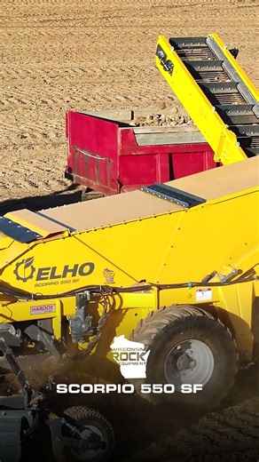 The SF Model Features a Side Flow Conveyor for continuous rock picking 🪨