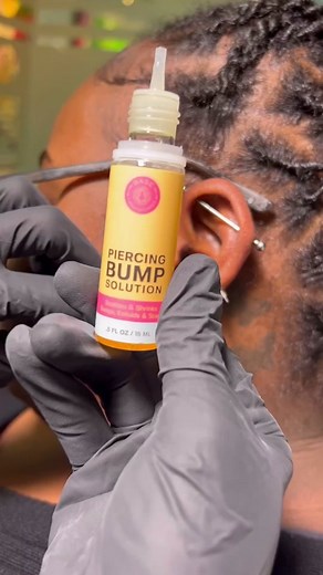 See the Magic of Piercing Bump Oil! ✨ Watch the before and after results as our piercing artist works wonders. Say goodbye to bumps and hello to flawless piercings! 💎🌟 #PiercingCare #BumpBeGone #piercinghealing #baselaboratories #piercingaftercarespray #piercingbumptreatment #piercingartist