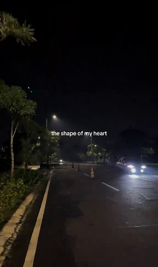 Shape of My Heart — Backstreet Boys Lyrics Clip