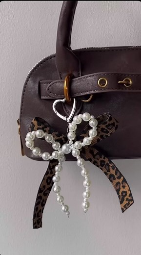 Pearl & Leopard Bow Bag Charm DIY Guide