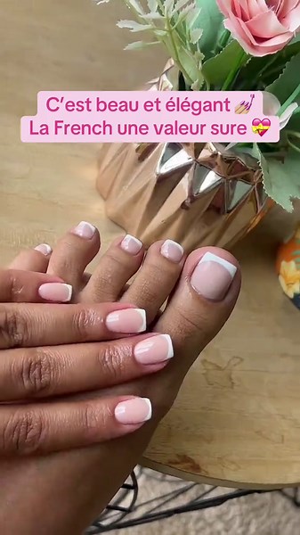 Manucure élégante: la French, une valeur sûre