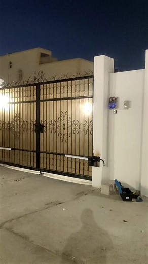 Smart Garage Control: Open Anywhere in Seconds