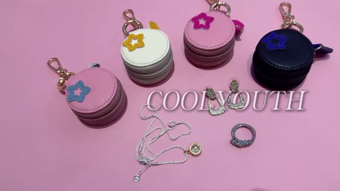 COOLYOUTH Travel Jewelry Holder Storage Ring Holder with Keychain Leather Mini Ring Case (Blue Pink)