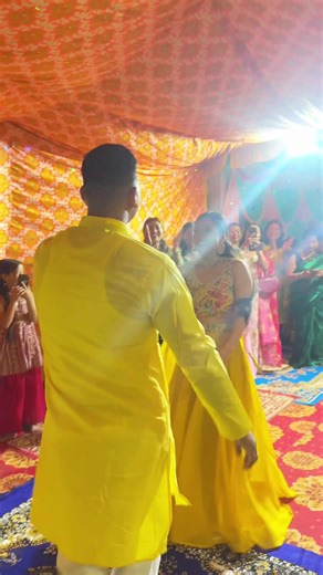 Colorful Mehndi Dance Performance for Weddings