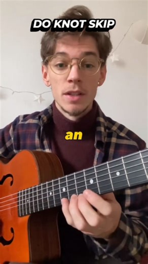 Modulations are one of the best ways to make your improvisations sound more colorful and expressive. 🎶 But to use them effectively, you need to understand how they work… Here’s a simple shortcut you can use right on the spot! 👇 #sirguitar #sirsguitar #guitartutorial #guitarlesson #beginner #FingerstyleGuitar #GuitarTechniques #GuitarSolo #JazzGuitar #ClassicalGuitar #GuitarPractice #GuitarTips #MusicTheoryTips #GuitarArrangement #GuitarImprovisation #playguitar #guitar | Sir's Guitar Classes