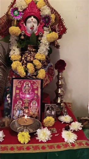 aai tuzya murti Vani ya jagat murti nahi .