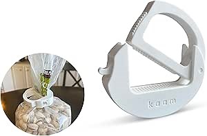 Bag Clip, chip Clip, Food Clip, Bread Clip | Heavy Duty, Adjustable, one Size fits All, Stackable, Magnetic, Fridge & Freezer Safe, Hook-able,Built to Last, Ergonomic (Fluffly Cloud, 1 Pack)