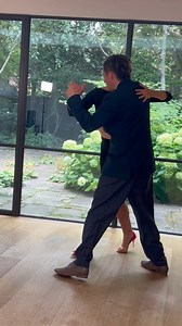 Elegant dancing is often misunderstood as adding more: more decorations, more sequences, more complexity. But when we watch tango dancers who feel calm, musical, and grounded, what stands out is restraint. ✅ Clear posture. ✅ Clean weight changes. ✅ Movement that matches the music instead of filling it. Elegance appears when nothing is rushed and nothing is forced - when the body feels organized enough that decoration becomes optional, not necessary. A useful question to ask yourself: “Is this mo