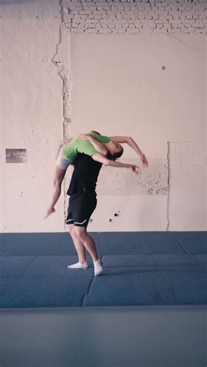 Partner Challenge 🫣 #acrobatics #dance #fitness #acro #challenge #partner #calisthenics #sport