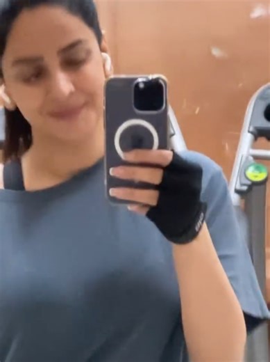 Saba Qamar: A Glimpse into Her Journey and Success