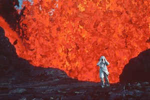 噴火に魅せられ、噴火で絶命した女性火山学者のパイオニア