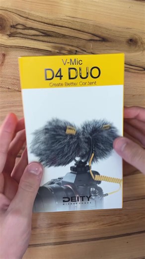 Deity D4 Duo Mic Review for Vlogging Enthusiasts