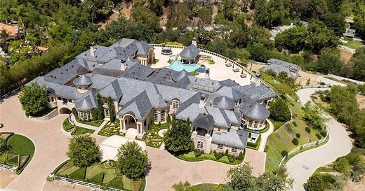 YouTuber Jeffree Star Releases House Tour of New $14.6M Hidden Hills Estate (PHOTOS & VIDEO) | Pricey Pads