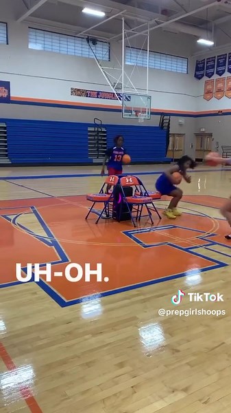 basketball musical chairs is genius 🤣