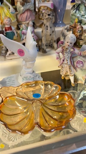 We welcome the weekend at Uncle John’s!!!! Come check out each building. All packed w treasures! Love new items on major discount? We are stocked! Love vintage, collectibles or antiques? There is no shortage of treasure hunting! Crafters? You’ll find everything you need from ceramics to woodworking, plain t-shirts galore and beyond! We are stocked full with newly replenished items each weekend indoors and a massive outdoor space with amazing finds. When you shop at Uncle Johns you get to support