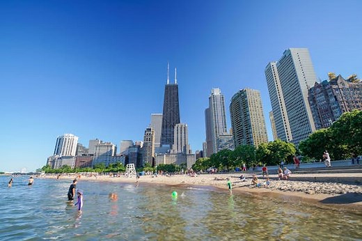 The 9 best beaches in Chicago for a taste of the lake life