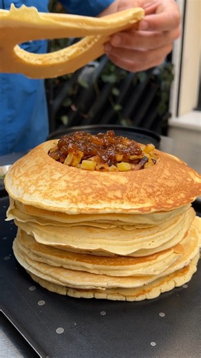 6.1K views · 39 reactions | Stack of Breakfast Pancakes! Feast your eyes on this incredible platter 朗丹 | Chefclub GruB | Facebook