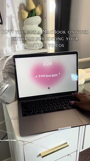 She’s a Mac girlie now 🥹 subscribe to my YouTube channel for more 😘 YT: Ally Alese #macbook #macbookpro #macbookunboxing #newmacbookpro