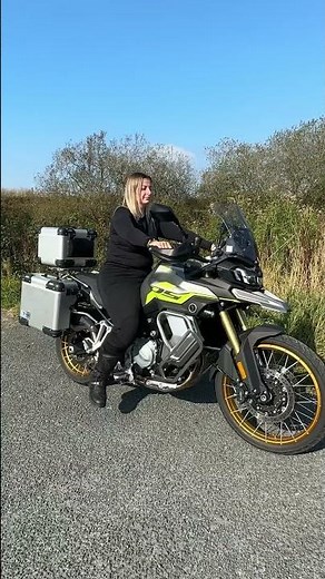 Voge 900 DSX Exhaust sound