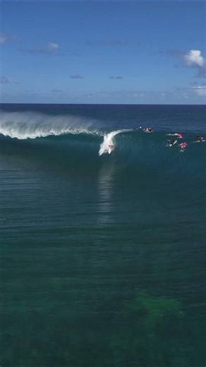🔴INSANE SPITTER at Teahupo'o