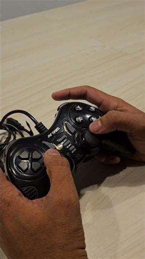 ₹650 Gaming Controller Unboxing🎮 | Satisfying ASMR#asmr #shorts #tech #unboxing #budgetgaming