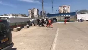 شجار عنيف وقع امس السبت في مباراة في الدرجة العليا للشبيبة بين فريقي هبوعيل ريشون لتسيون وهبوعيل الخضيرة. | بانيت Panet