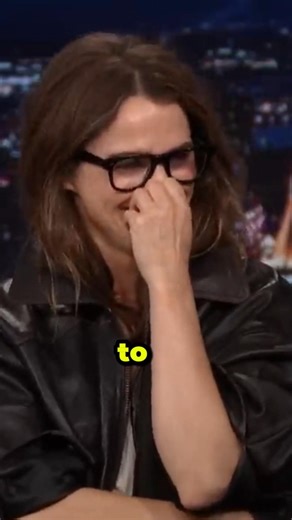 Keri Russell Reacts to Taylor Swift’s Praise & Talks The Diplomat ✨