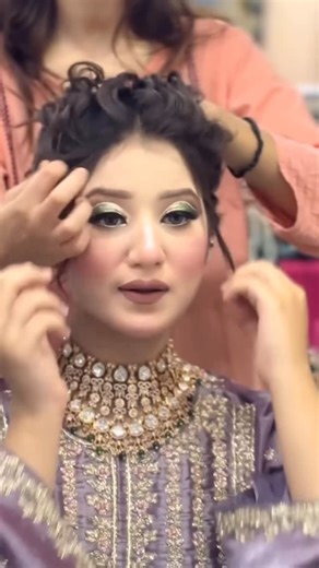 Salon academy on Instagram: "Braid makeup don #makeuptutorial #makeuplooks #makeuplooks"