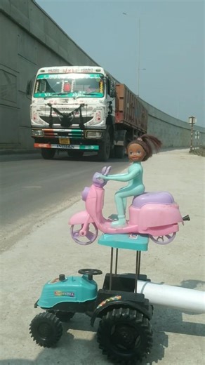 Mahindra 585 Yuvo tech Plus 49.3 Hp