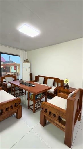 Rural Home Dream Come True: Self-Built Houses in the Heartland