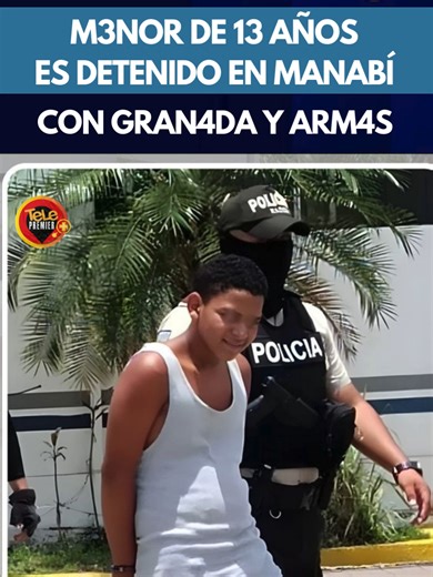 #ATENCIÓN🔵 De acuerdo con los primeros informes, el adolescente se encontraba acompañado de otras dos personas cuando fue interceptado durante un operativo de control policial. Durante la revisión, los uniformados encontraron los expl0siv0s y las arm4s, procediendo de inmediato a su aprehensión. Testigos indicaron que, al momento de la detención, el m3nor mostraba una actitud despreocupada e incluso sonreía mientras era trasladado por los agentes. Las autoridades iniciaron las investigaciones p