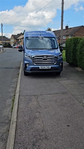 Maxus Deliver 9: The Next Big Thing in Vans | Spacious, Imposing Design