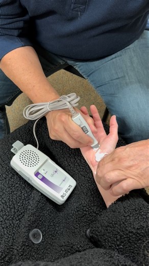 Gregori Medical Science Program on Instagram: "During this collaboration our Medical Consultant, John Huntington DMSc, PA-C, taught us the Allen’s Test using a Doppler. The Allen’s Test tells us whether the radial and ulnar arteries are supplying enough blood to the hand, which is super important before arterial lines, radial artery cannulation, graft harvesting, or when evaluating vascular injury. Using a Doppler makes the test more accurate than the classic visual-only method. 👀 We will be us