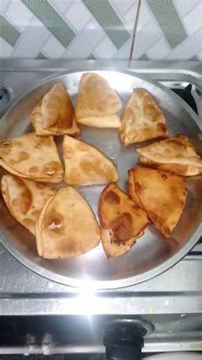 maide ki puri ki recipe#cooking ##short video#food