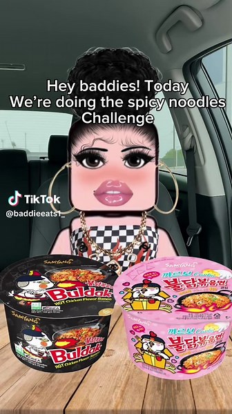 Desafío de Comer Fideos Picantes en Roblox Mukbang