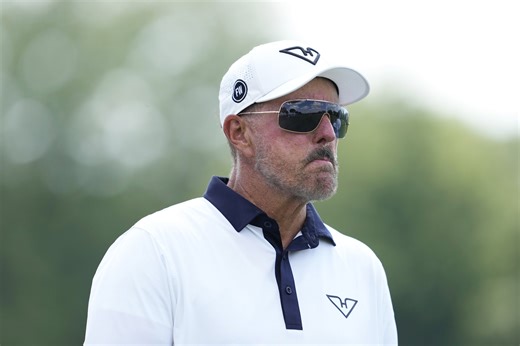 New details emerge on Phil Mickelson's return after personal issue