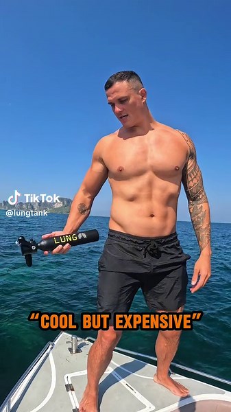 Explore the Underwater World with the Lung T500 Mini Breathing Device