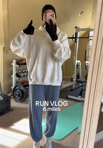 Exploring a 6-Mile Treadmill Run Vlog