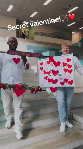 Happy Valentine’s Day!🏹❤️ Meneer Love en Meneer Cupido hebben weer toegeslagen. @JeFavoPentaDocent @Vk.private @void @khloe.mi @shay. @𝓛𝓸𝓻𝓮𝓷𝓪ᥫ᭡ Ik hoop dat jullie erachter komen wie jullie secret valentine is.👀❤️ #valentinesday#PentaHoogvliet #fyp #viral