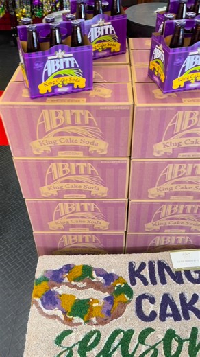 Tubbs Hardware & Cajun Gifts in Shreveport-Bossier has the best gear for Mardi Gras & other Louisiana themed gifts! If you’re in town this weekend for the Parades, check them out! 📍Tubbs Hardware & Cajun Gifts 615 Benton Road, Bossier City PARADES THIS WEEKEND: 2/14 Krewe Of Gemini 2/15 Krewe of Highland #MardiGrasSB #ShreveportBossierMardiGras | Visit Shreveport-Bossier