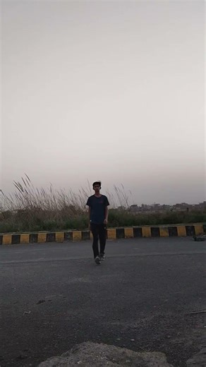 I believe myself 《#model 》《#fashionjunkie #walkthrough #modelingwalk