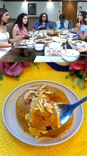 Besan Halwa in 5 Minutes 🥣#shorts #indiansweets #halwarecipe